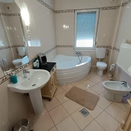 아파트 Varnegyed Dunafoldvar