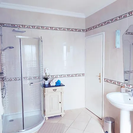 Varnegyed 아파트 *