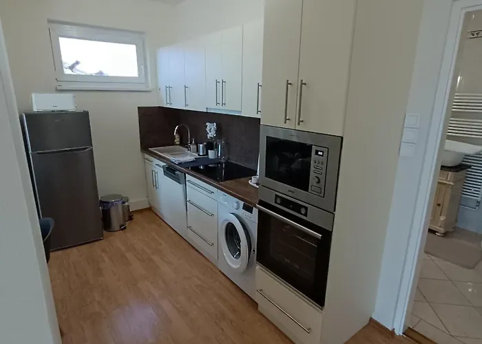 Varnegyed Апартаменты *